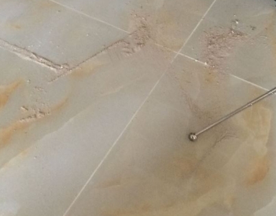 阳明瓷砖空鼓维修公司分享粘合剂选择不当在瓷砖铺贴过程中可能导致以下问题